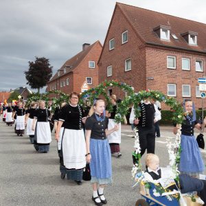 Trachtenwoche / europäisches Folklorefestival (eff)